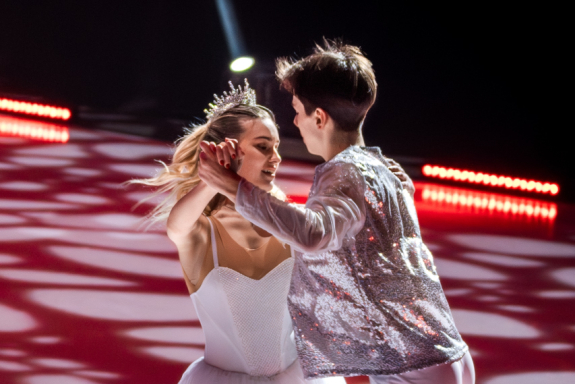 &SHCHcy;&iecy;&lcy;&kcy;&ucy;&ncy;&chcy;&icy;&kcy; &ncy;&acy; &lcy;&softcy;&dcy;&ucy; &scy; &scy;&icy;&mcy;&fcy;&ocy;&ncy;&icy;&chcy;&iecy;&scy;&kcy;&icy;&mcy; &ocy;&rcy;&kcy;&iecy;&scy;&tcy;&rcy;&ocy;&mcy;