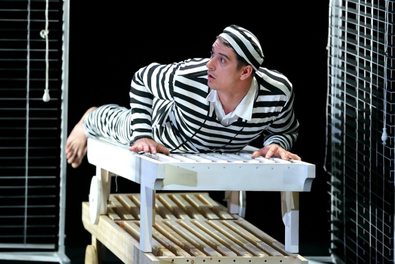 &Ocy;&khcy;&ocy;&tcy;&acy; &ncy;&acy; &mcy;&ucy;&zhcy;&chcy;&icy;&ncy;